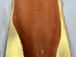 Saumon fumé Norvégien filet entier tranché machine